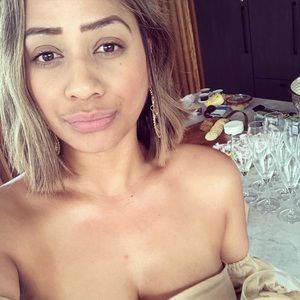 Meet your Posher, Helen